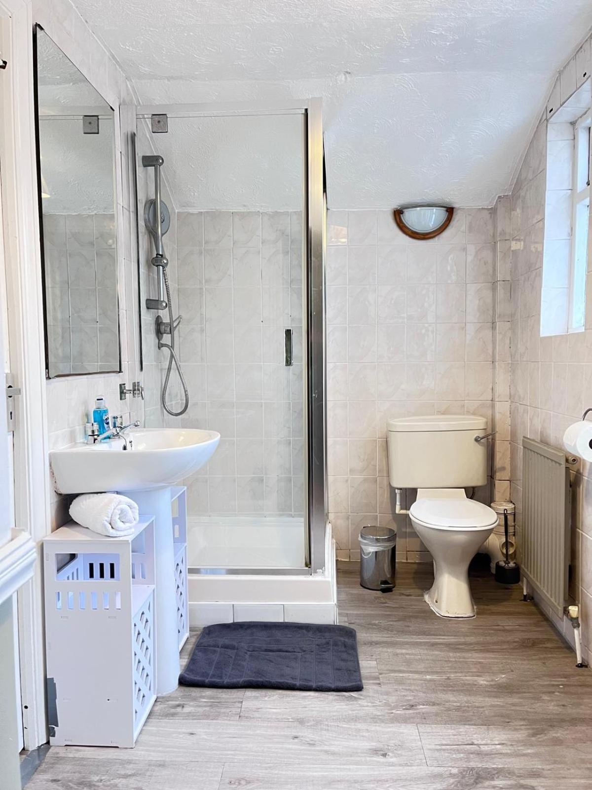 La Estrella Apartment Beckenham Bagian luar foto